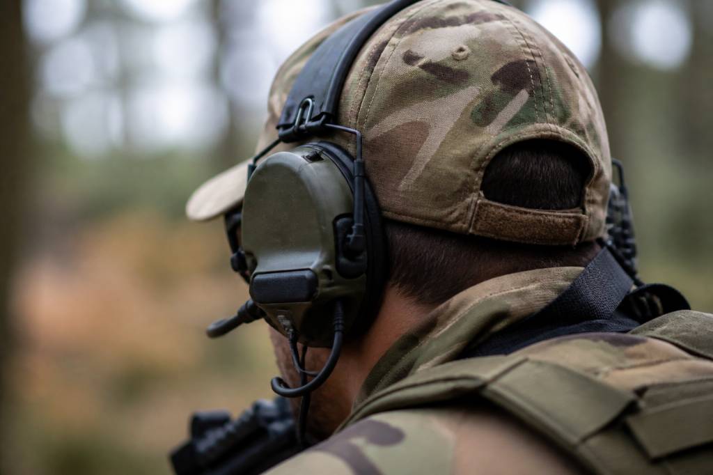 Casque audio airsoft : guide pour choisir le meilleur modèle pour communiquer en partie Casque audio airsoft : guide pour choisir le meilleur modèle pour communiquer en partie